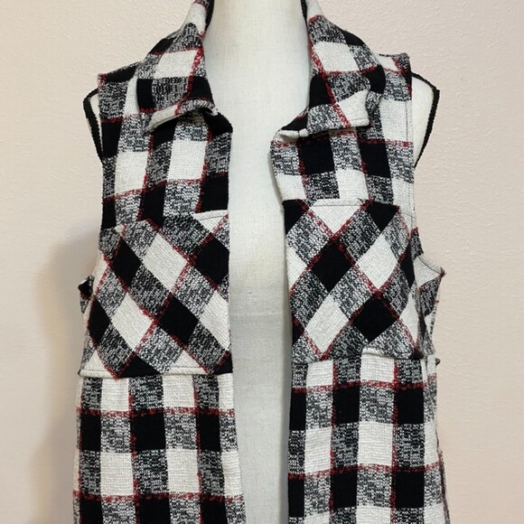 BCBGeneration Plaid Long Blazer Sleeveless Blazer Size Large - Picture 8 of 16